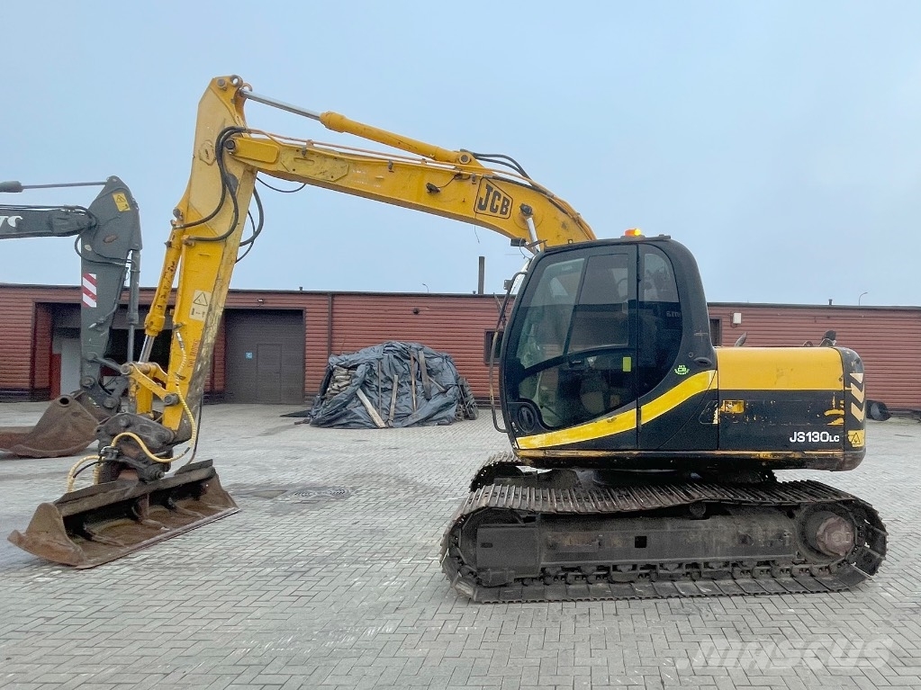 JCB JS 130 LC selling by parts Pelle sur chenilles