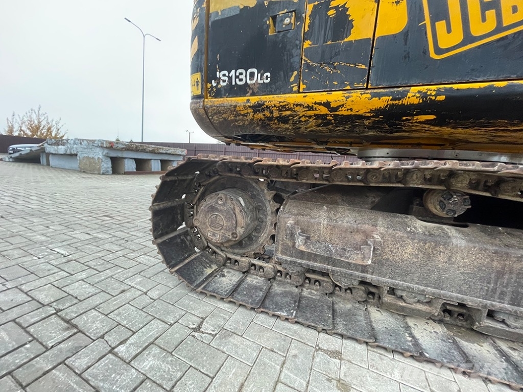 JCB JS 130 LC selling by parts Pelle sur chenilles