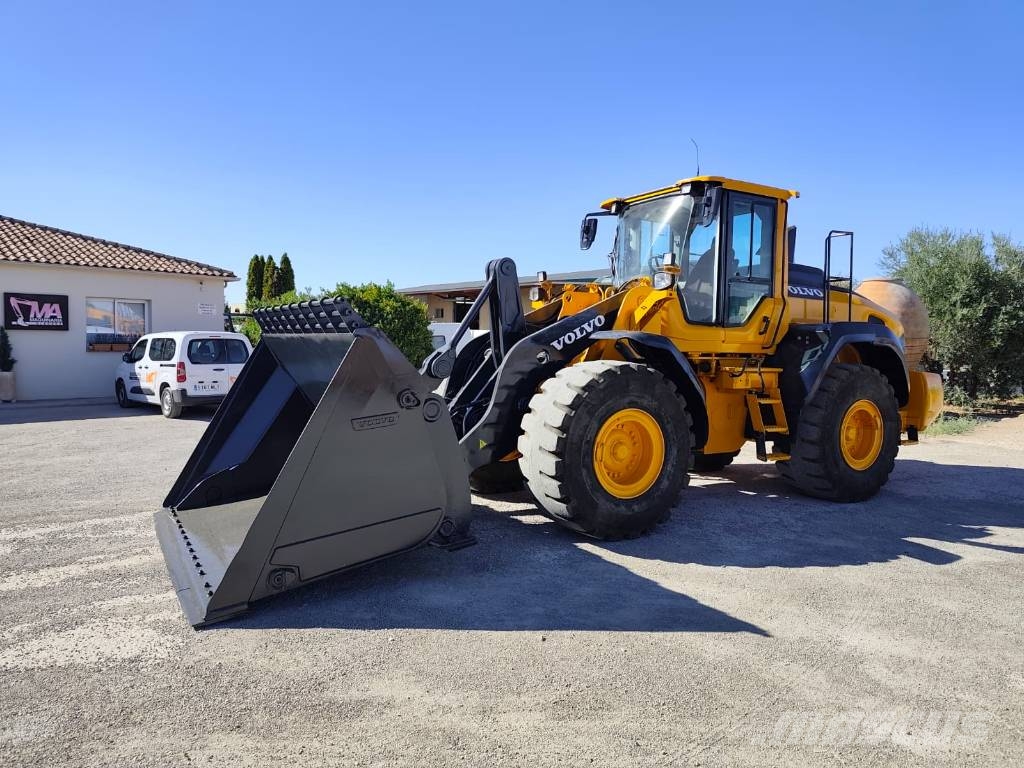 Volvo L 110 H 轮式装载机