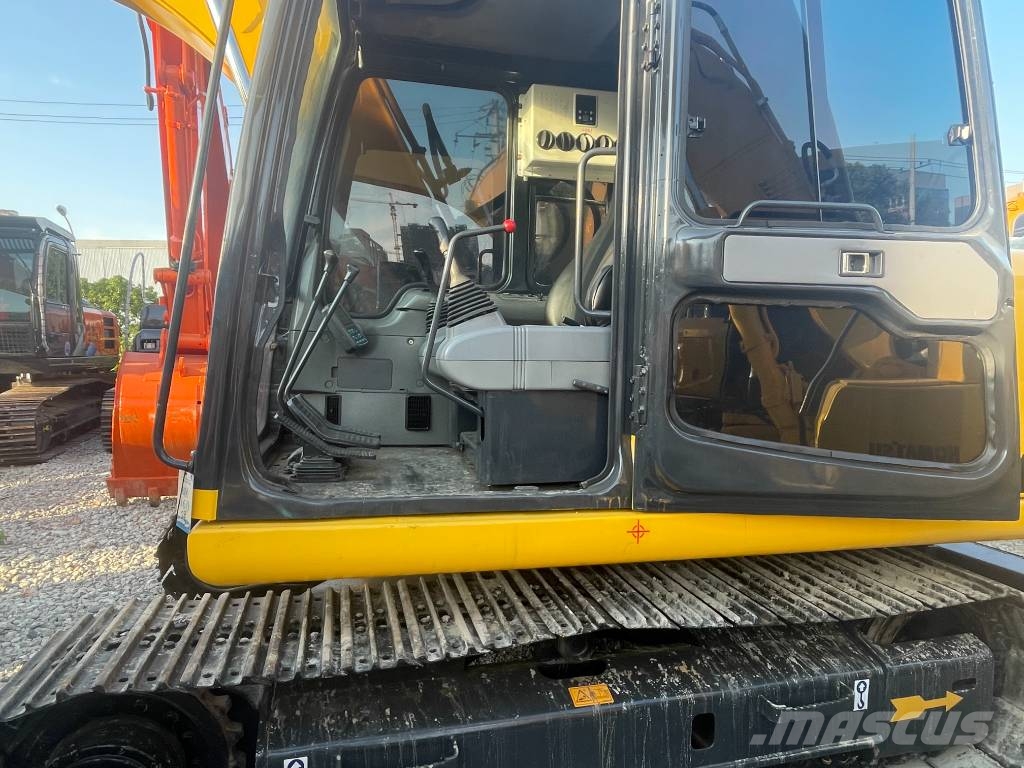 Komatsu PC 120 Bagri goseničarji