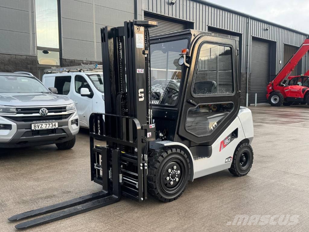 UN Forklift 30 Diesel heftrucks
