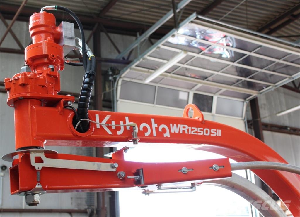 Kverneland Kubota WR 1250 S II 包裝機