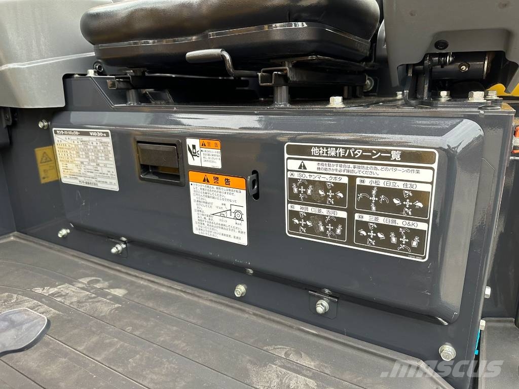 Yanmar VIO30 Bageri guseničari