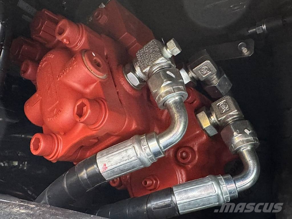 Yanmar VIO30 Bageri guseničari