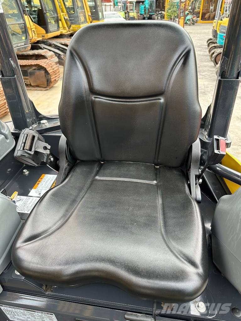 Yanmar VIO30 Bageri guseničari