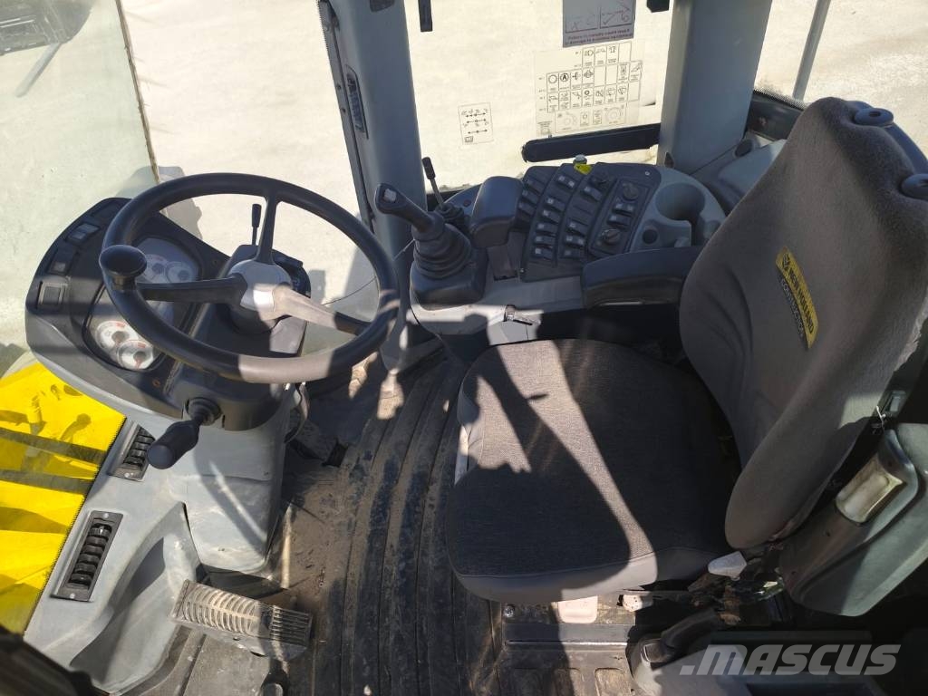 New Holland W 130 C Hjullastere