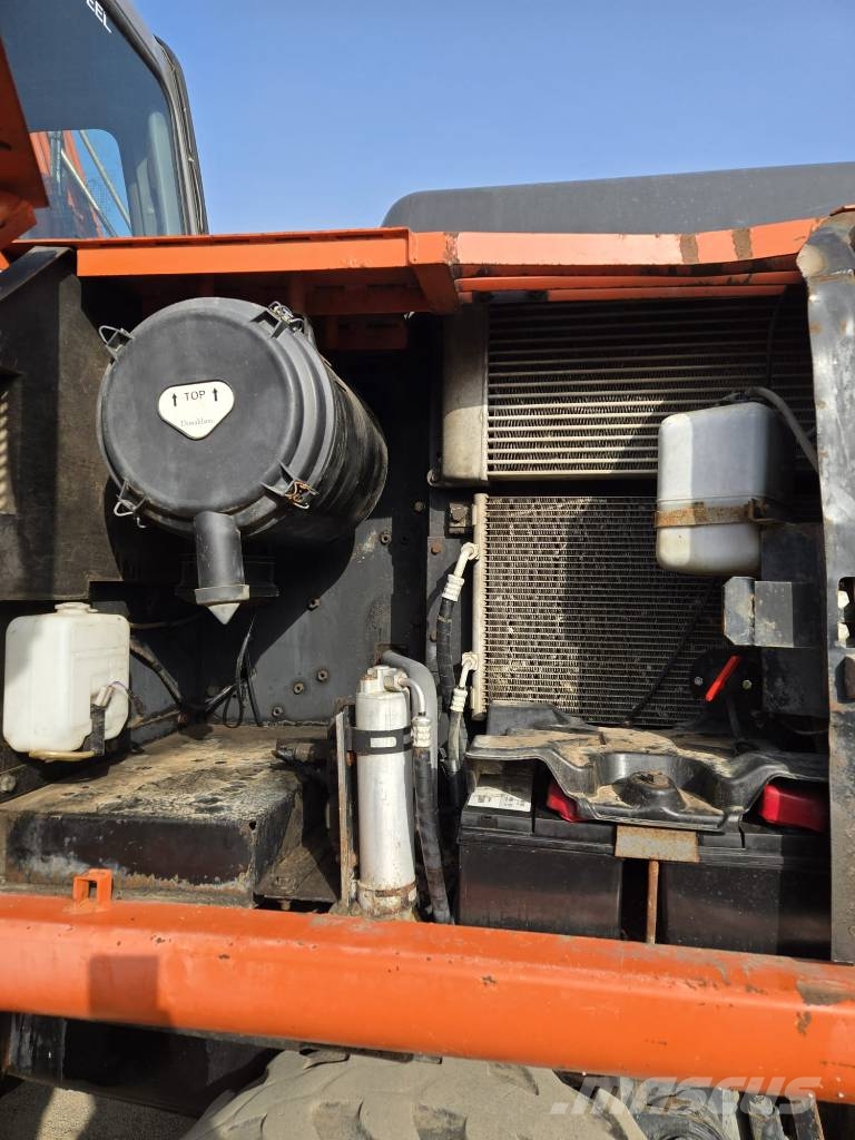 日立建機 ZX 130 W, 2006, Apeldoorn, Gelderland, オランダ - 中古
