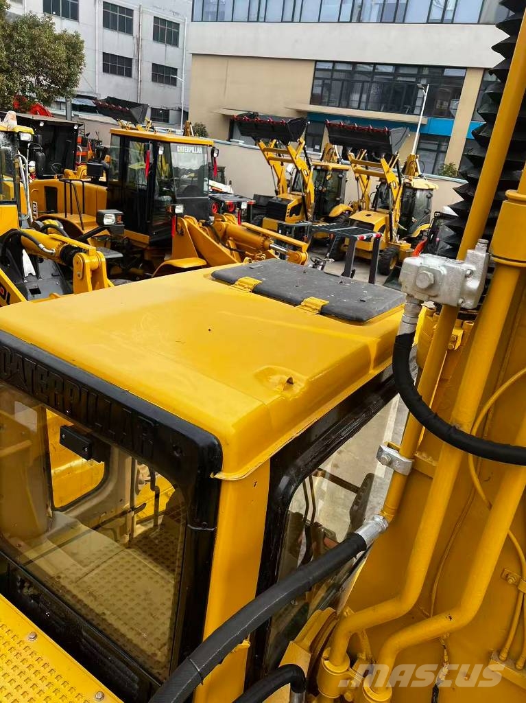 CAT 330 B L 履带挖掘机