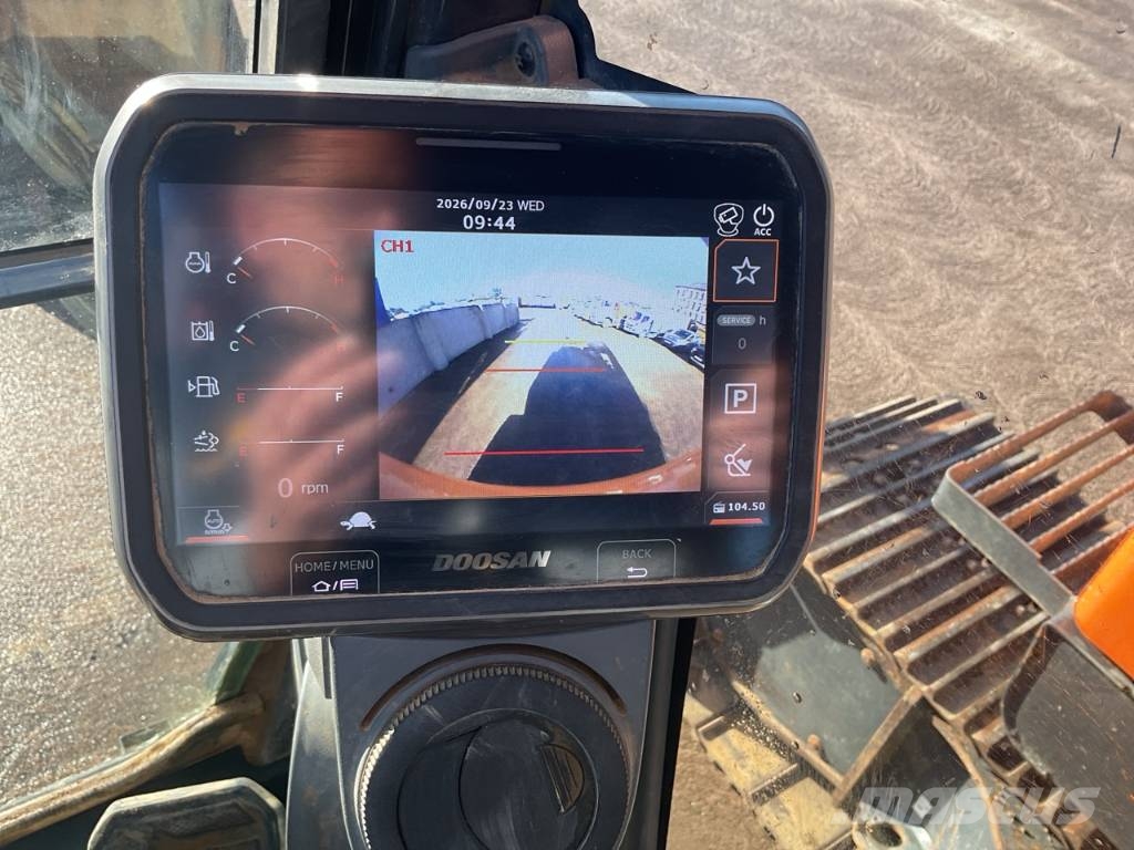 Doosan DX140LC-7 Raupenbagger