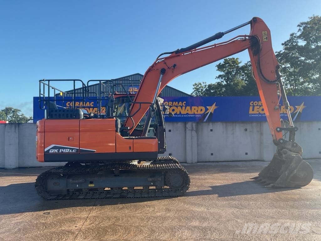 Doosan DX140LC-7 Raupenbagger