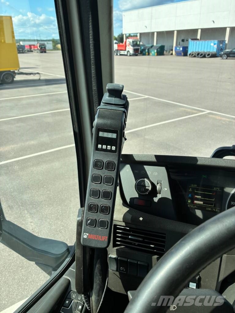 Volvo FH 540 Camiones polibrazo