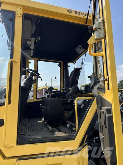 Bomag BW 161 AD-4 Tandemwalzen