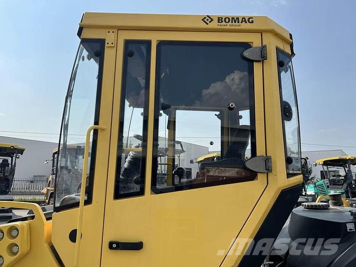 Bomag BW 161 AD-4 Tandemwalzen