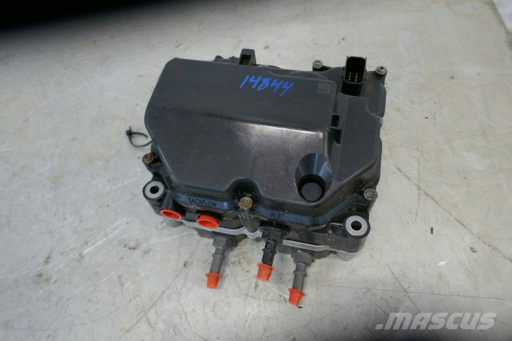 Volvo L120H AD-blue modul 21576178 محركات