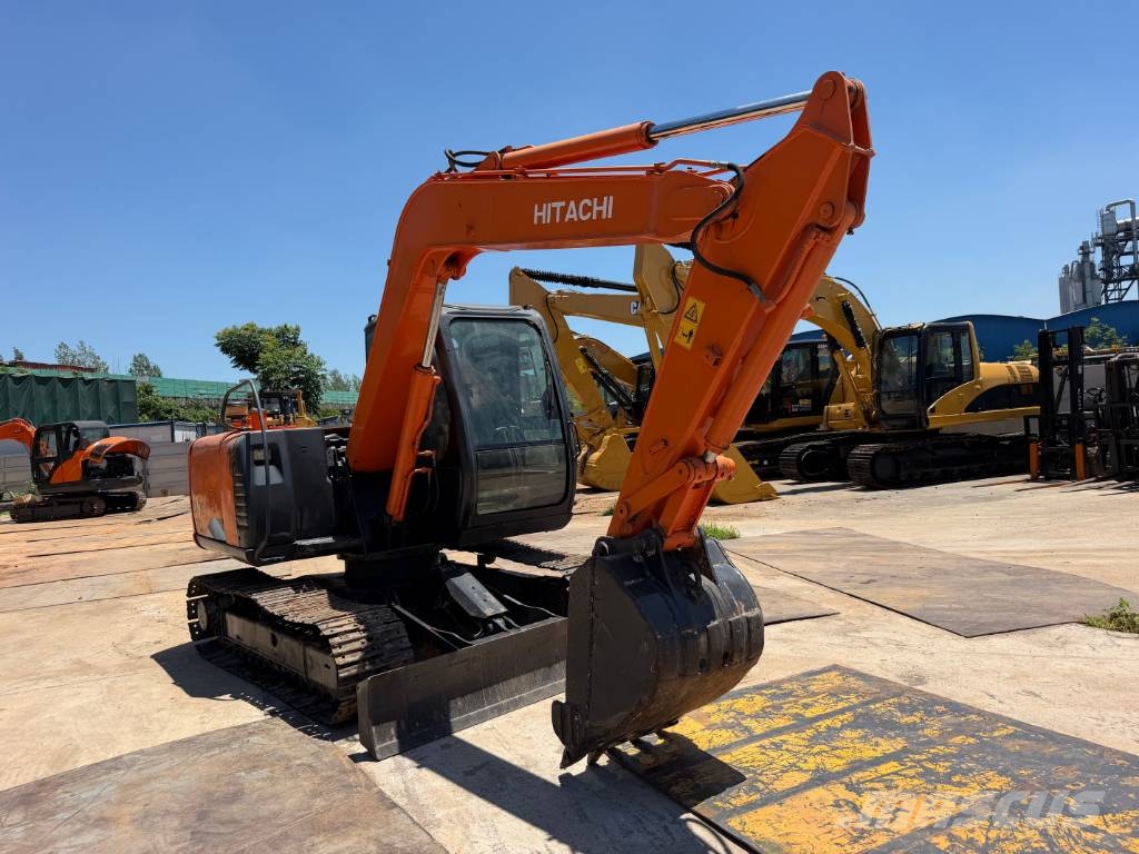 Hitachi ZX 70 履带挖掘机