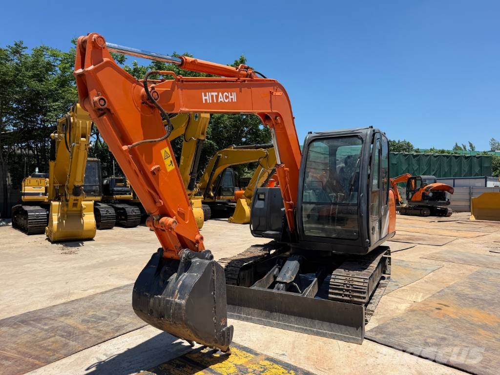 Hitachi ZX 70 履带挖掘机