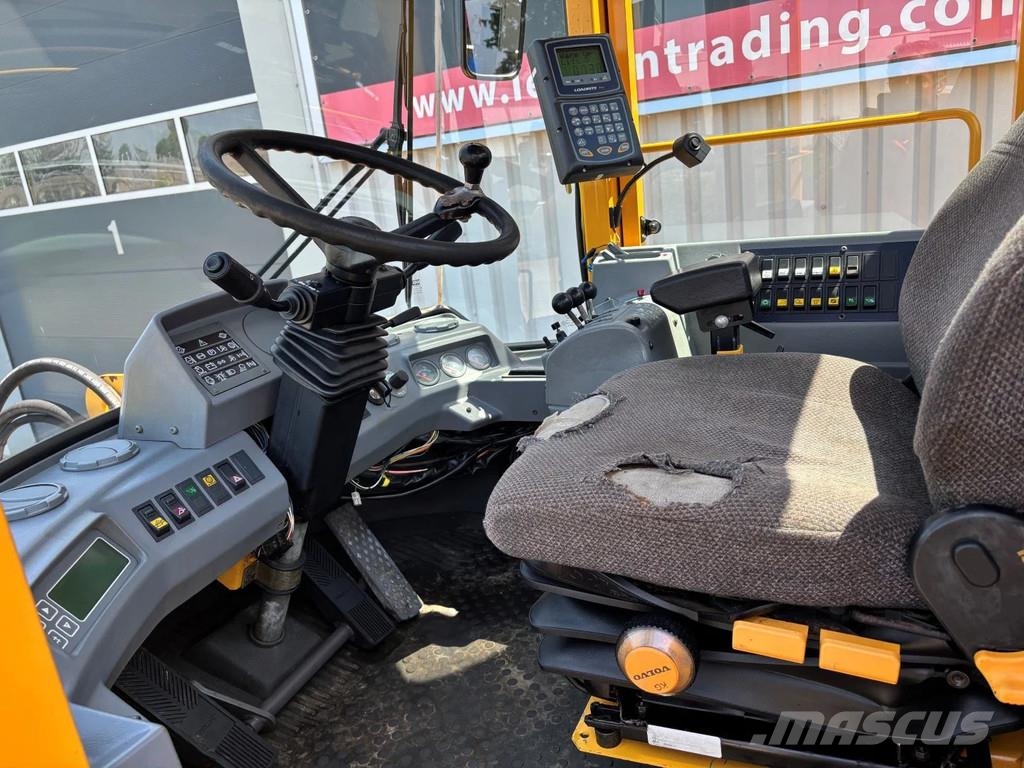 Volvo L90C wheelloader, RESERVED/RESERVIERT/GERESERVEERD لوادر بعجل