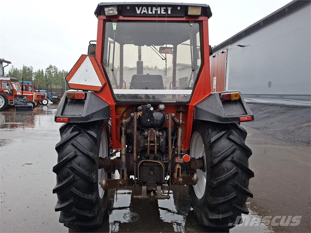 Valmet 305 TURBO 4WD Traktoren