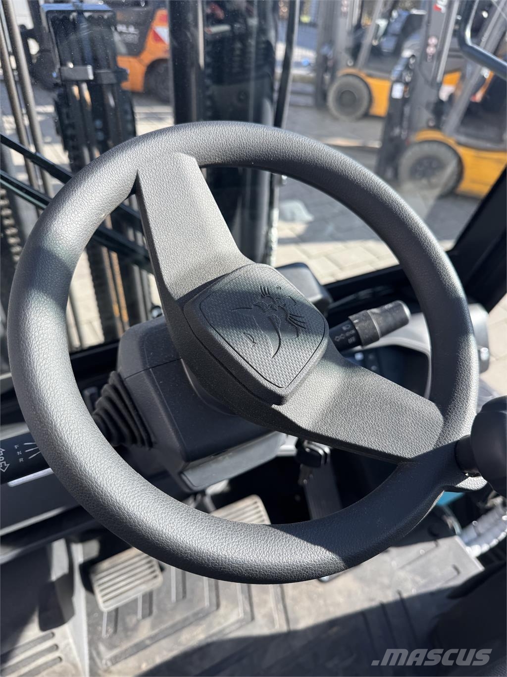 Bobcat D25NXS ディーゼル・軽油