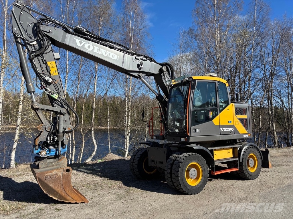 Volvo EWR 170 Ratiniai ekskavatoriai