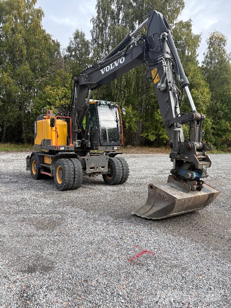 Volvo EWR 170 Ratiniai ekskavatoriai