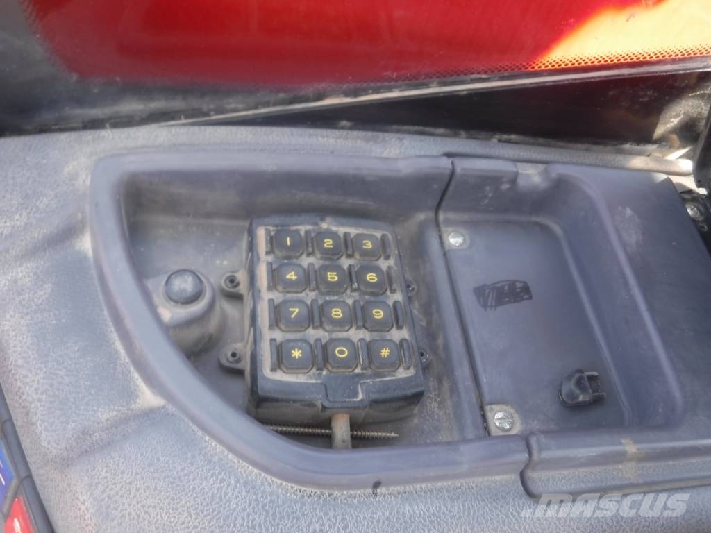 Manitou MT 730-H 75K مناولات متداخلة