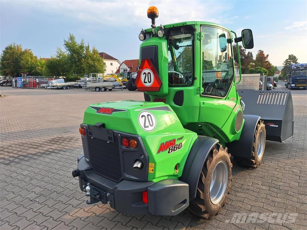 Avant 860i KOMPAKTLADER Etukuormaimet ja kaivuulaitteet