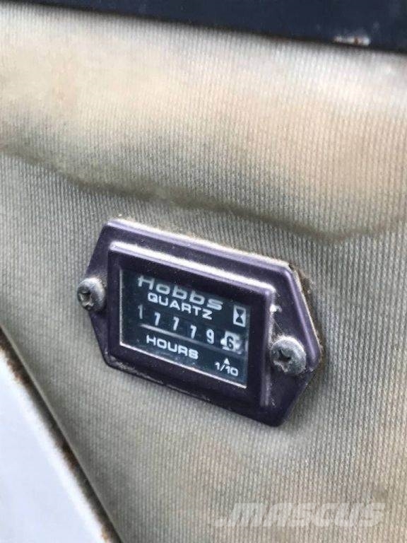 Kobelco BM 600 履帶式起重機