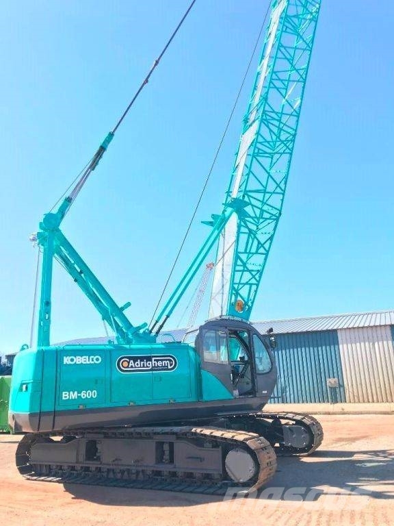Kobelco BM 600 履帶式起重機