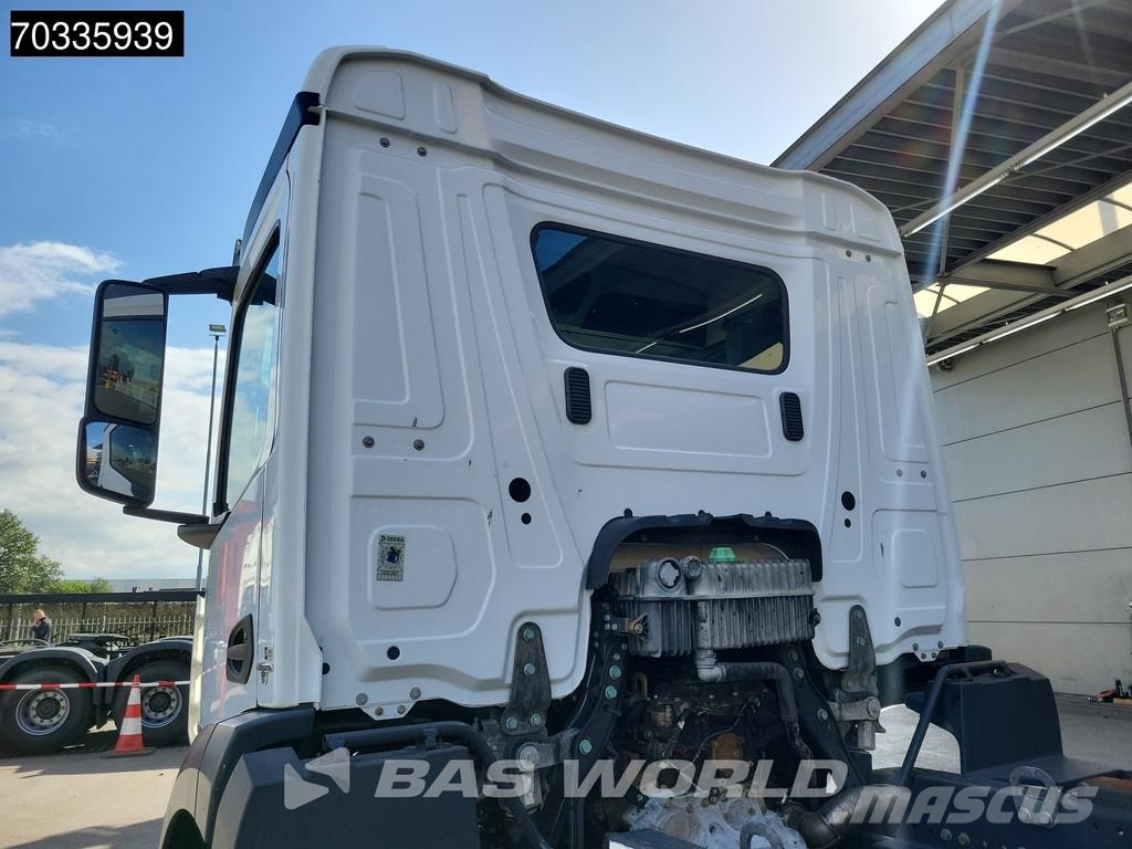 Mercedes-Benz Antos 1830 4X2 Palfinger T15-31 MPA Hooklift Autom Vrachtwagen met containersysteem
