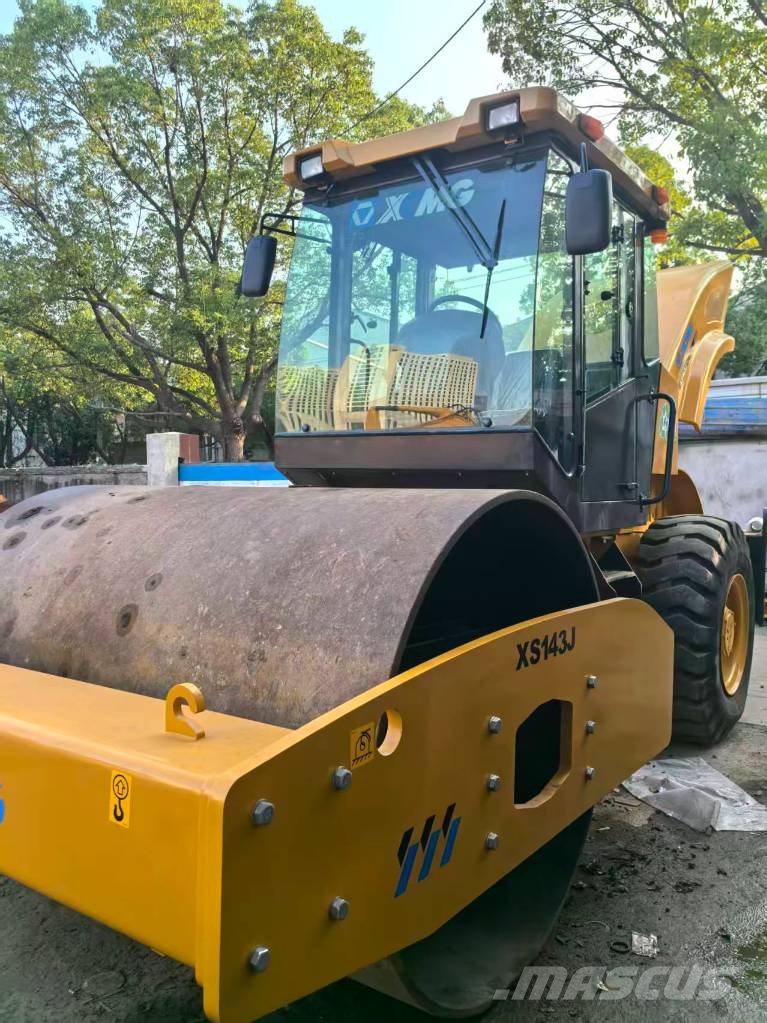 XCMG XS143J Vieno būgno volai