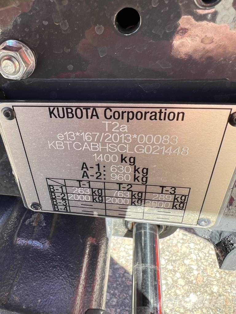 Kubota BX 231 4WD OBS 45 Timmar Nyskick Minicarregadeiras