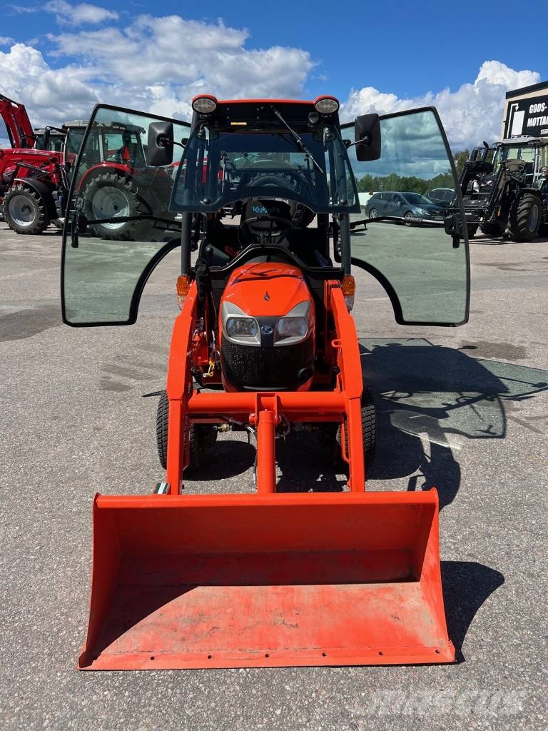 Kubota BX 231 4WD OBS 45 Timmar Nyskick Minicarregadeiras