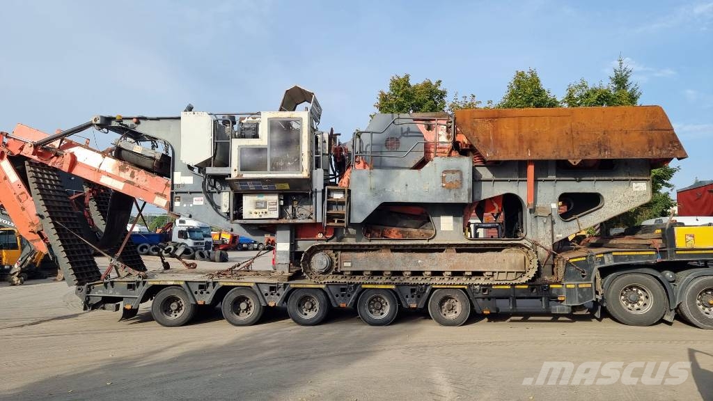 Sandvik QJ 341 Mobilūs smulkintuvai
