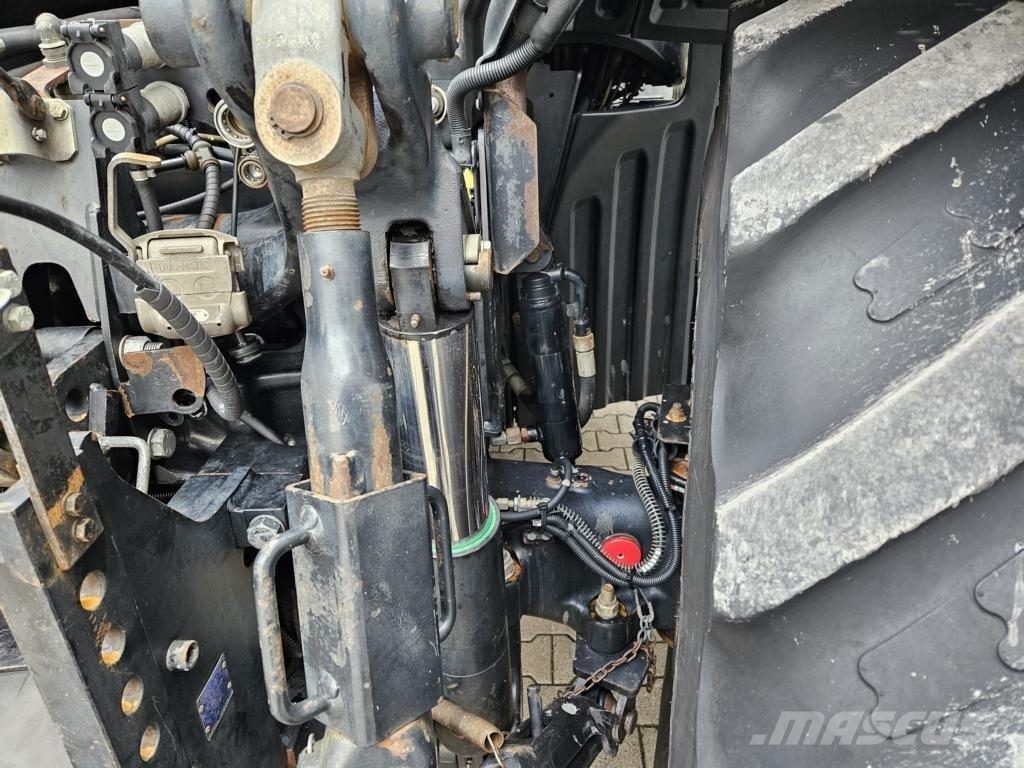 JCB Fastrac 4220 ماكينات زراعية - غير ذلك