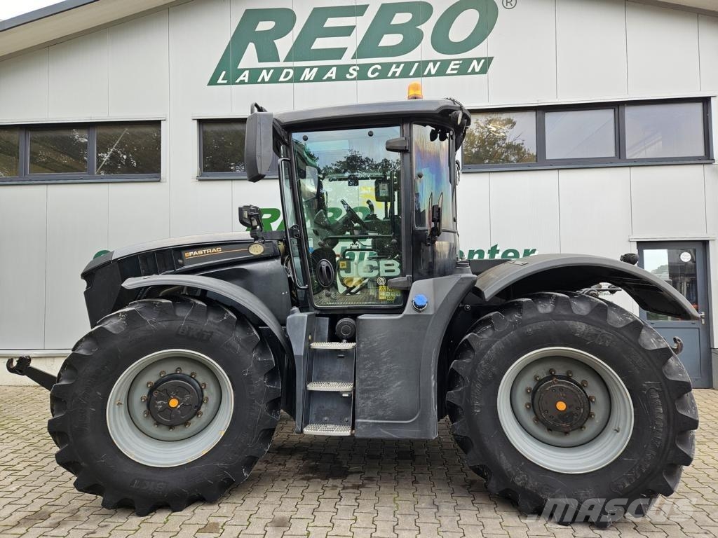 JCB Fastrac 4220 ماكينات زراعية - غير ذلك