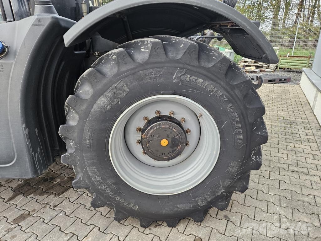 JCB Fastrac 4220 ماكينات زراعية - غير ذلك