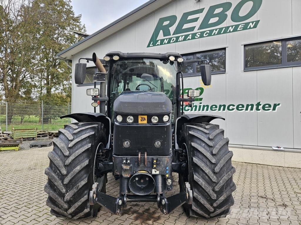 JCB Fastrac 4220 ماكينات زراعية - غير ذلك