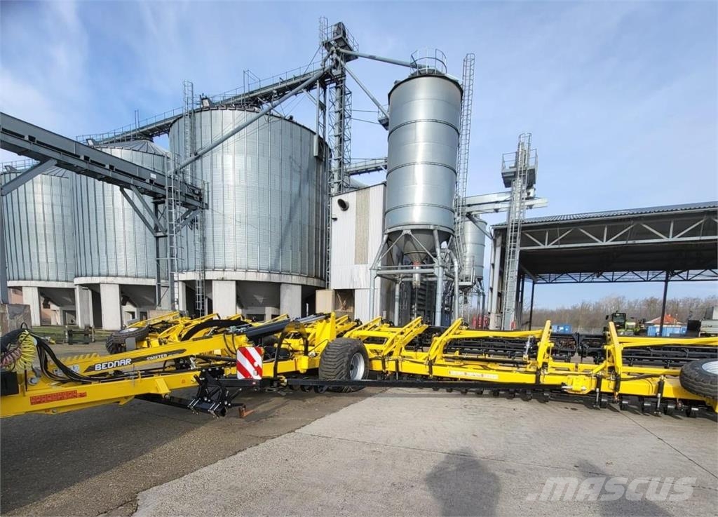 Bednar Swifter SM16000 Siewniki kombinowane