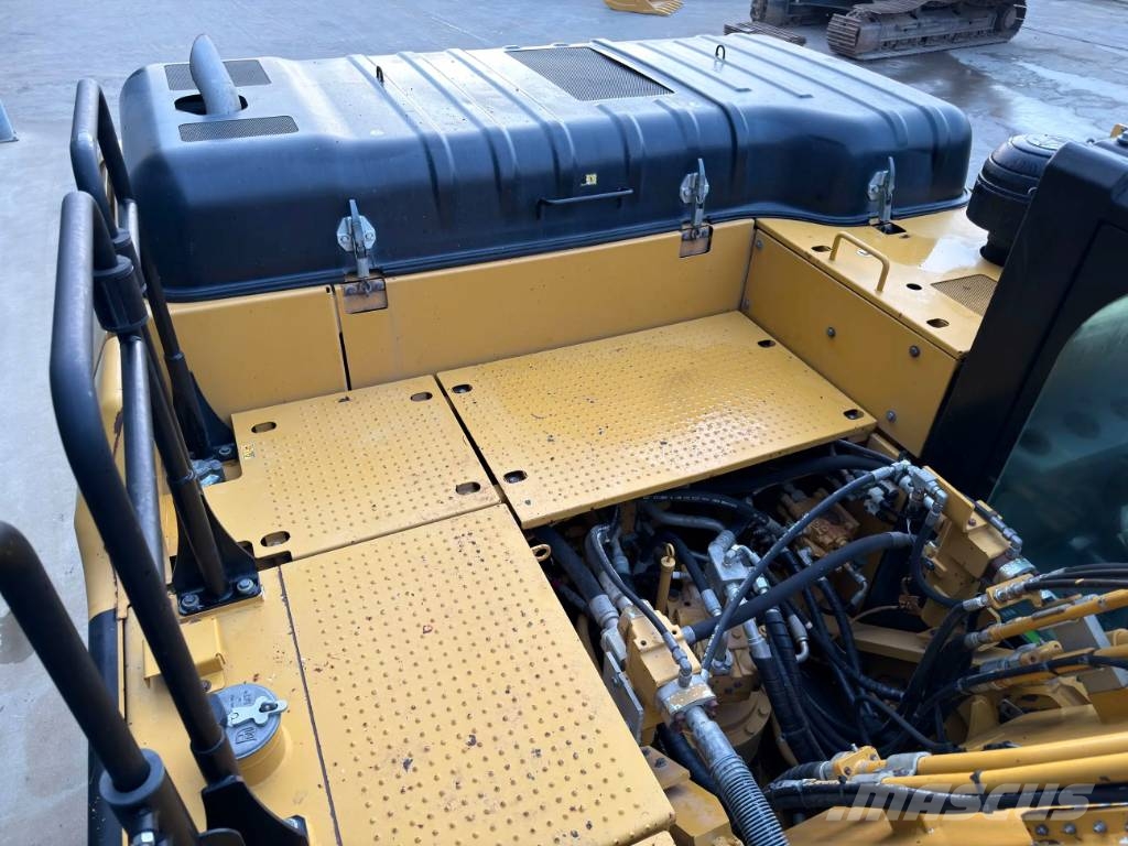 CAT 330F LN Kāpurķēžu ekskavatori