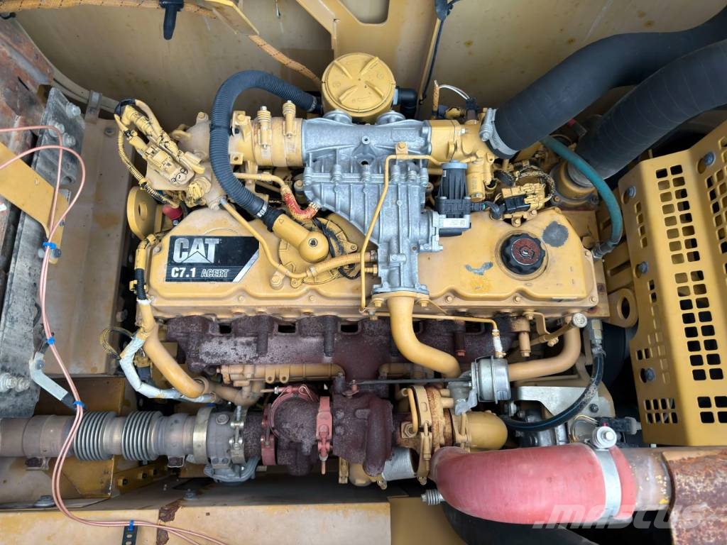 CAT 330F LN Kāpurķēžu ekskavatori