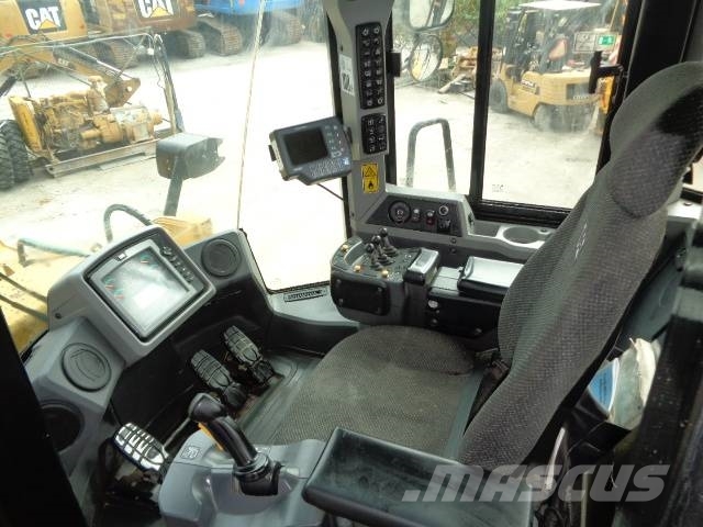 CAT 972 K Φορτωτές με λάστιχα (Τροχοφόροι)