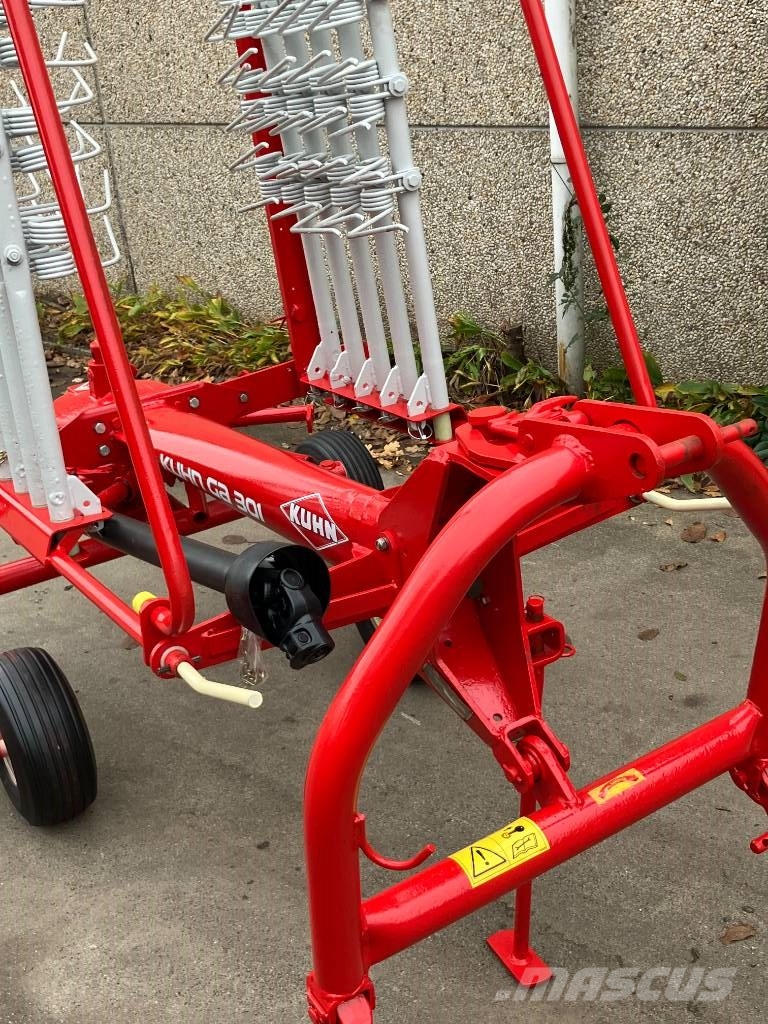 Lely schudders Rakes and tedders
