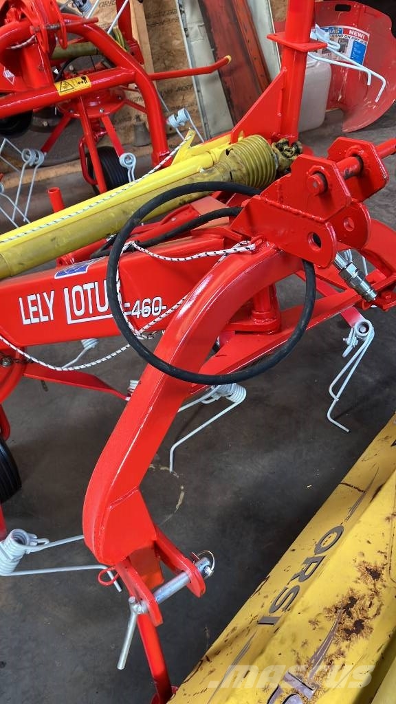 Lely schudders Rakes and tedders