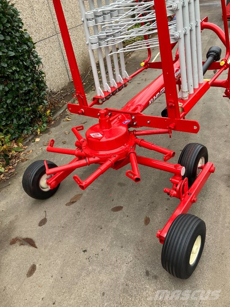 Lely schudders Rakes and tedders