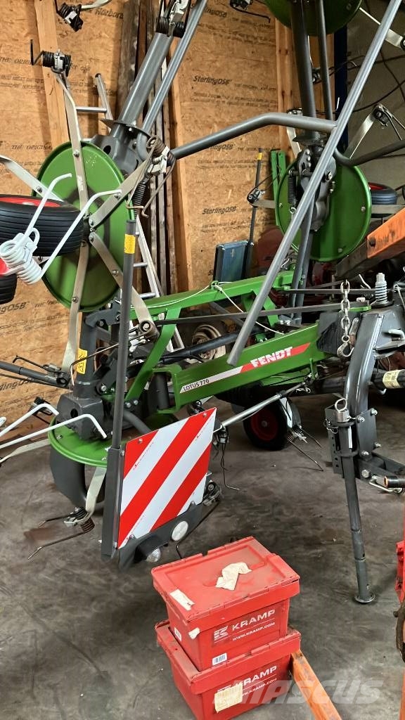 Lely schudders Rakes and tedders