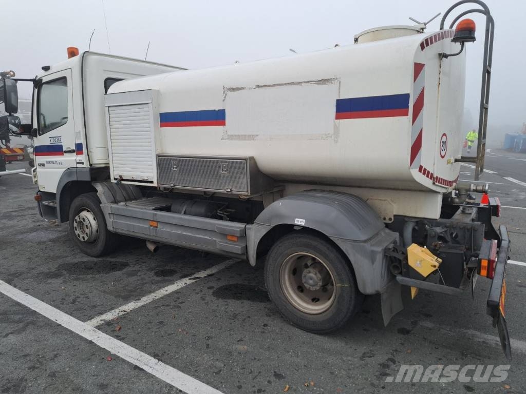 Mercedes-Benz Atego 1218 K Caminhões-tanque
