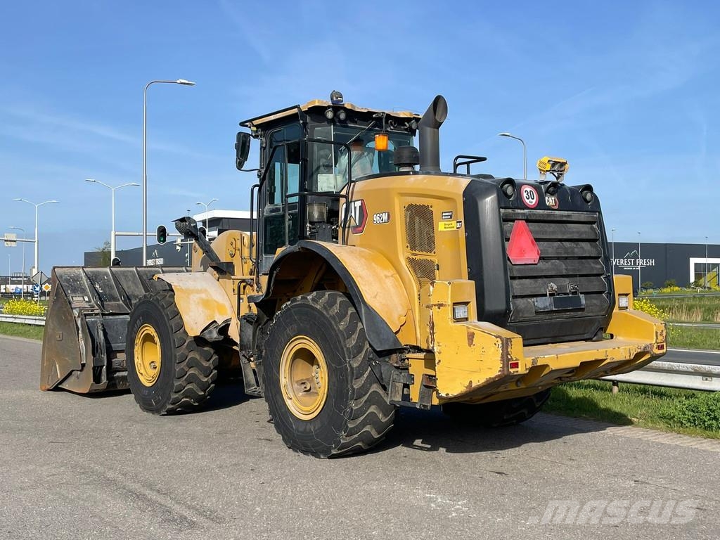 CAT 962M 轮式装载机