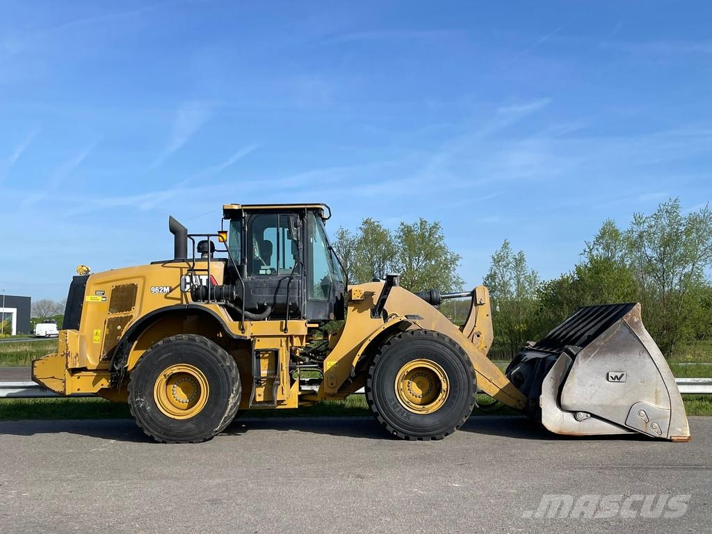 CAT 962M 轮式装载机