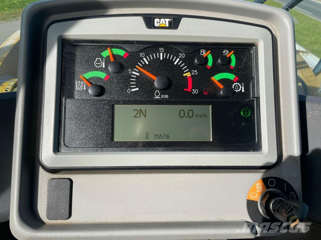 CAT 962M 轮式装载机